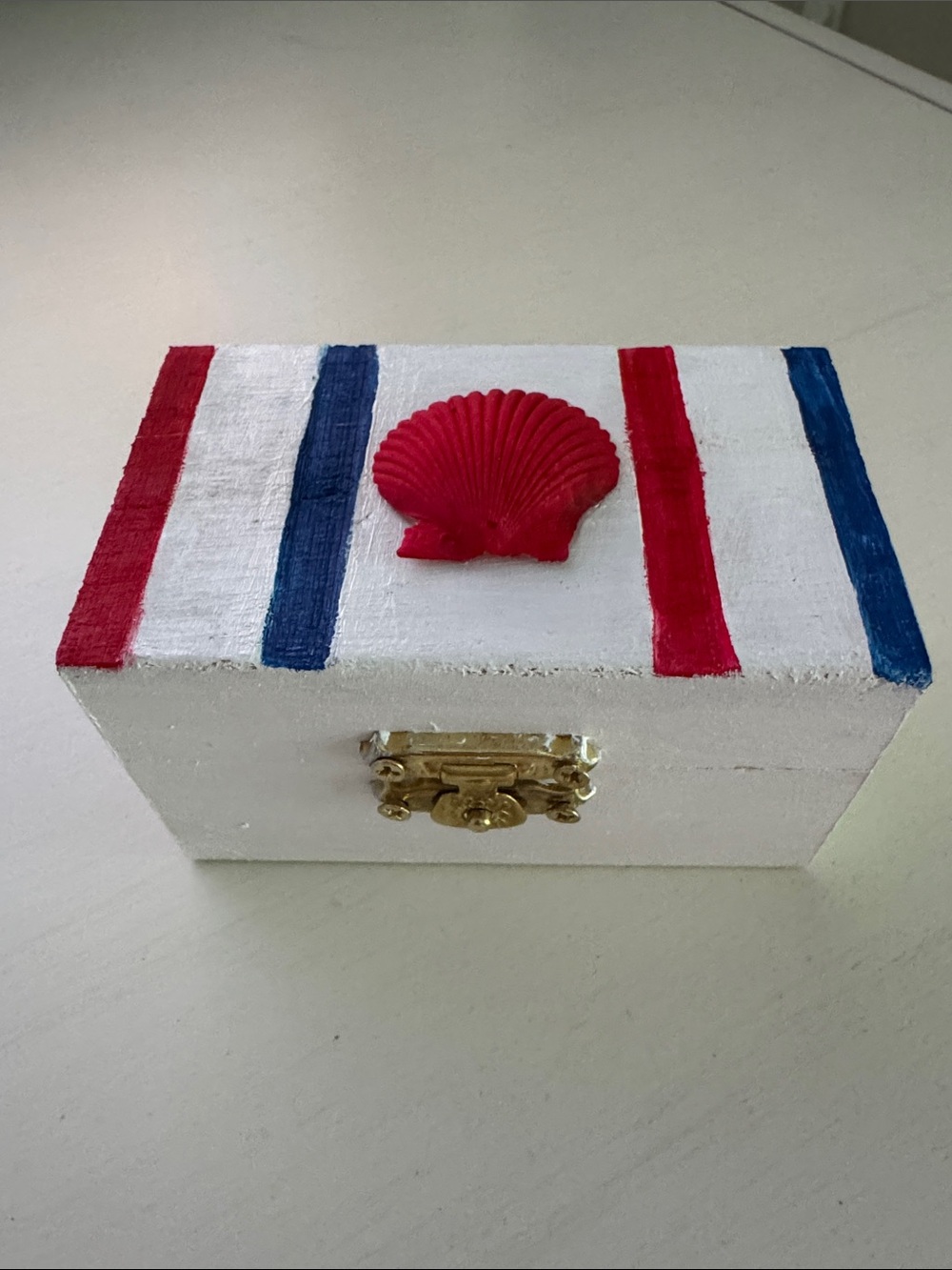 Patriotic Seashell Embellished Trinket Box